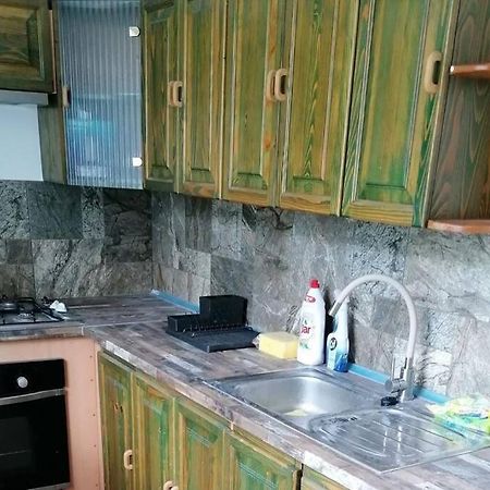 Apartman Blizko Hlavnej Stanice A Centra Mesta Bardejov Exterior photo